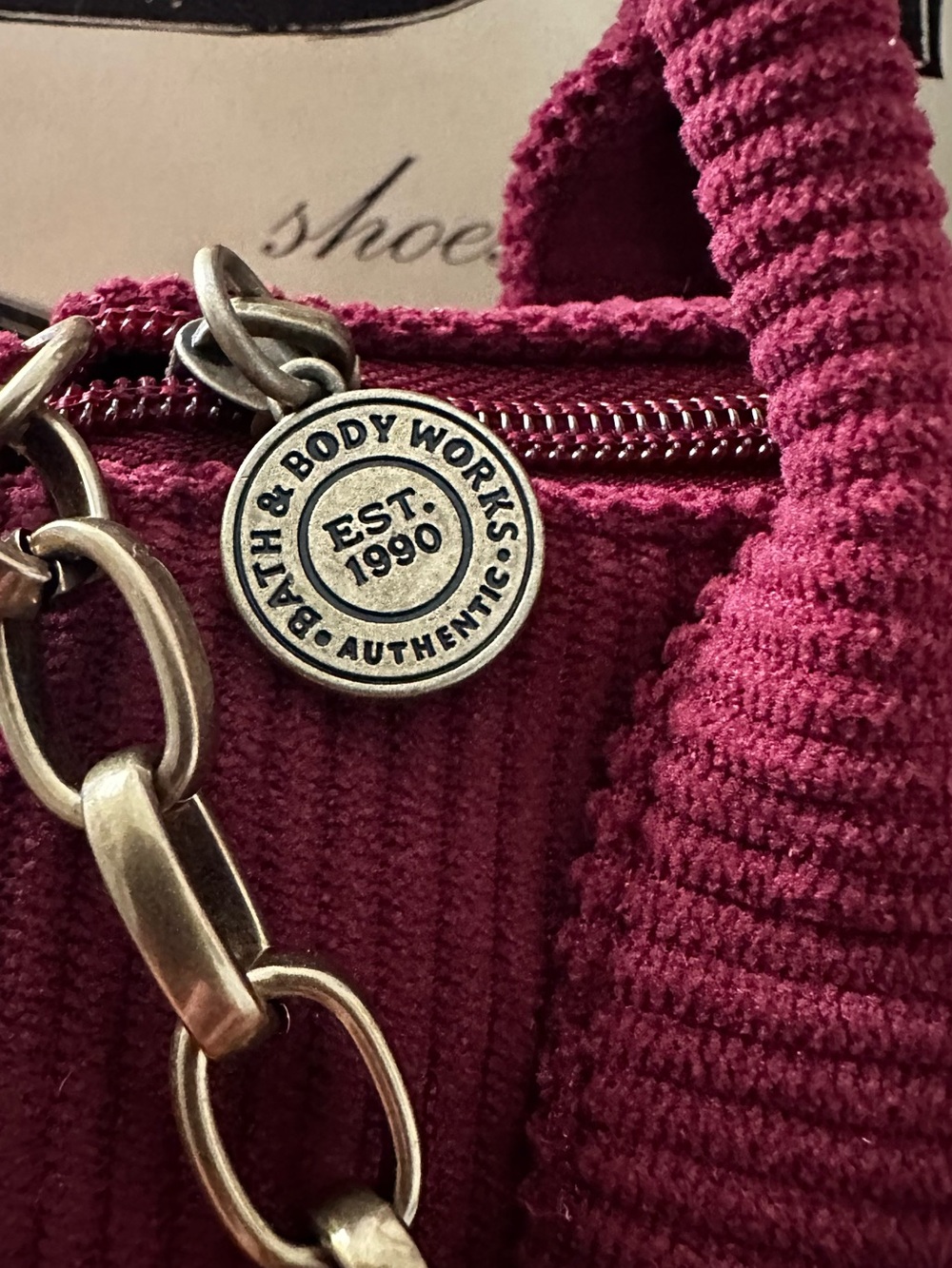 Womens Ribbed Burgundy Handbag - Picture 3 of 4
